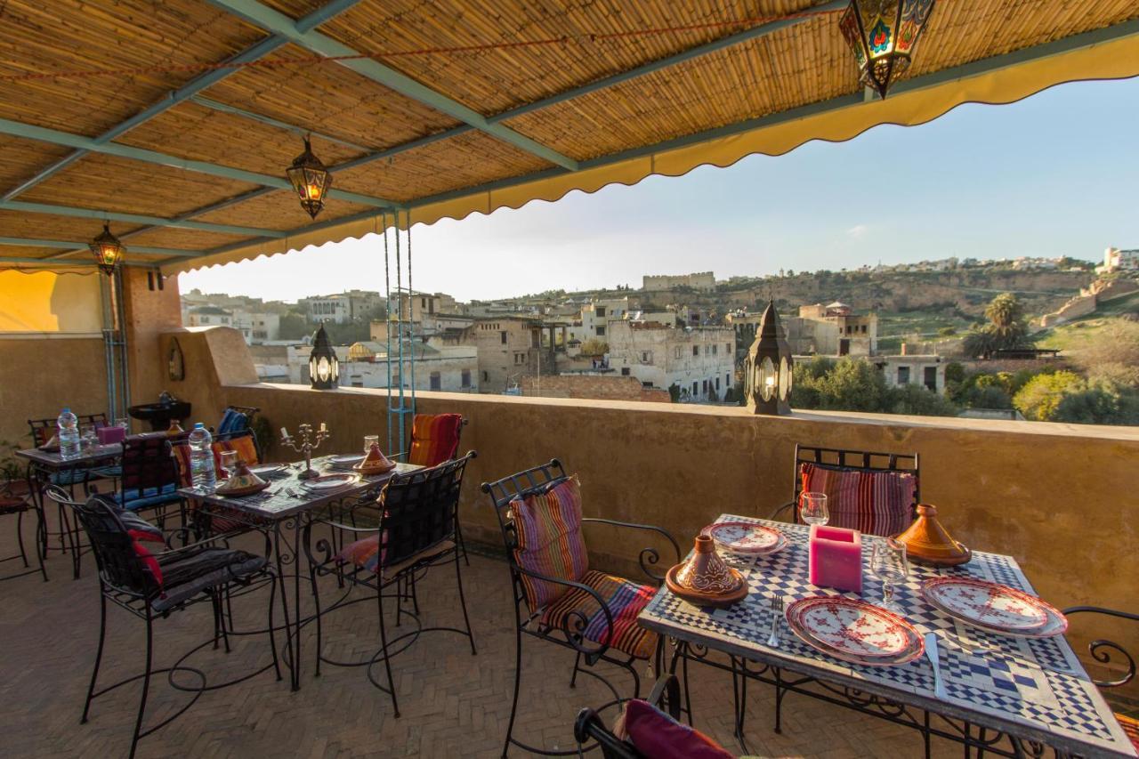 Riad Noujoum Medina Fes Exterior photo