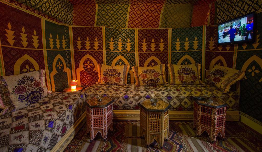 Riad Noujoum Medina Fes Exterior photo