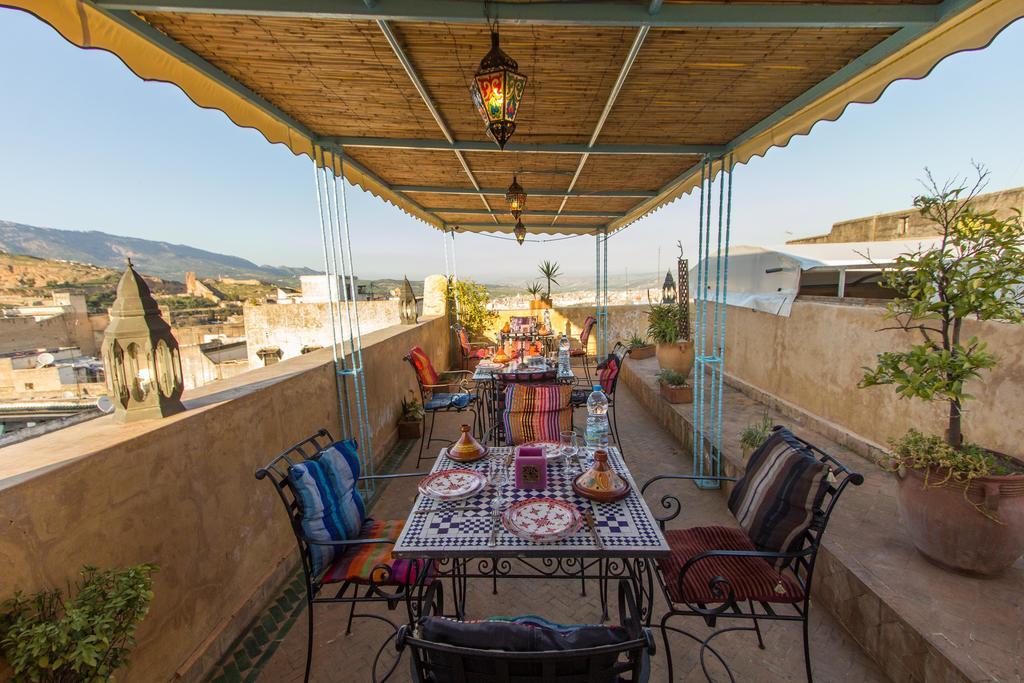 Riad Noujoum Medina Fes Exterior photo