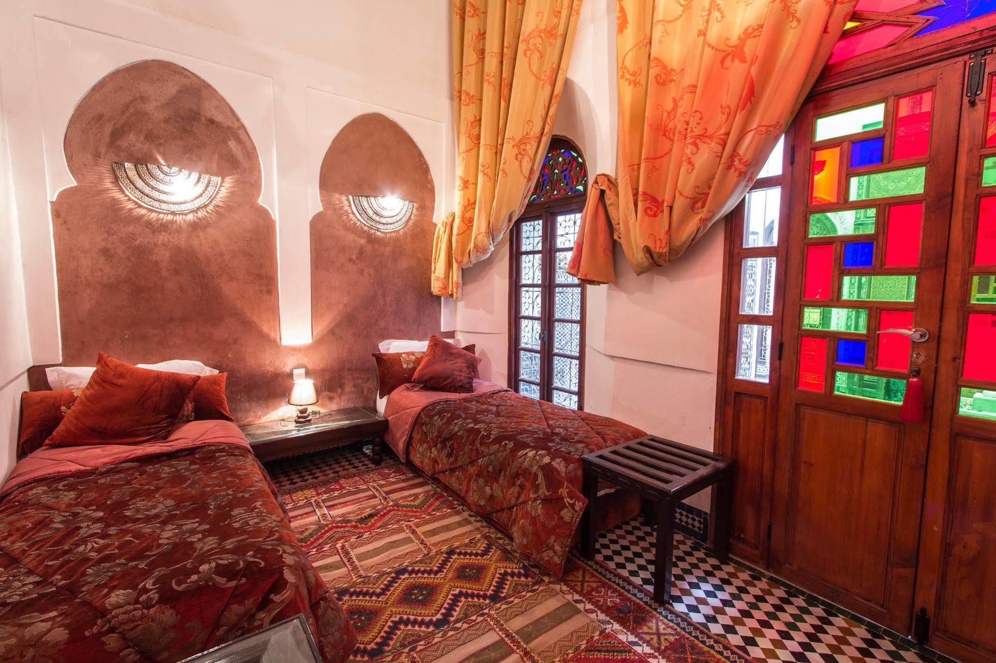 Riad Noujoum Medina Fes Exterior photo
